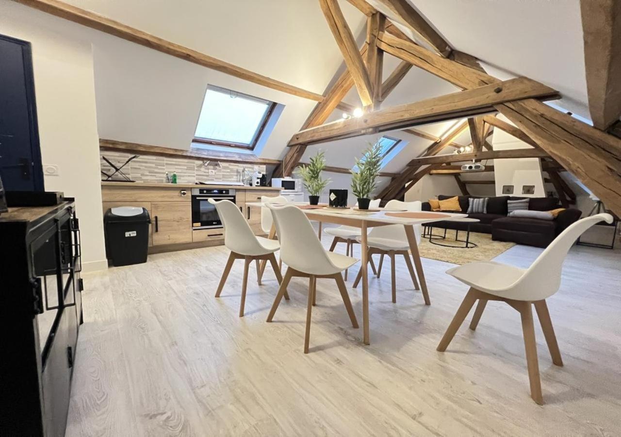 L Armurerie - Appartement Centre Ville De Sens Eksteriør bilde